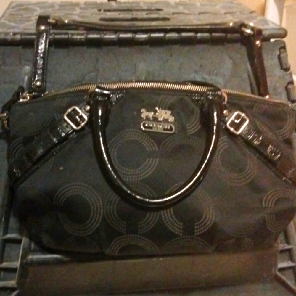 Coach large bag with straps and handles
